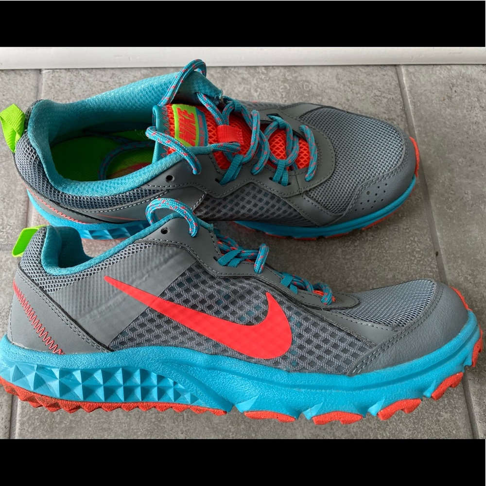 Nike shoes